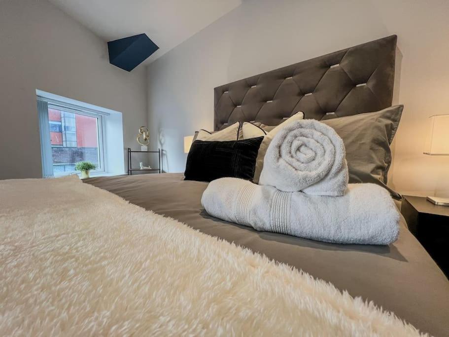 Orange Rentals-High Spec, Midnight Suite, Sleeps 4-Pets Welcome! リヴァプール エクステリア 写真