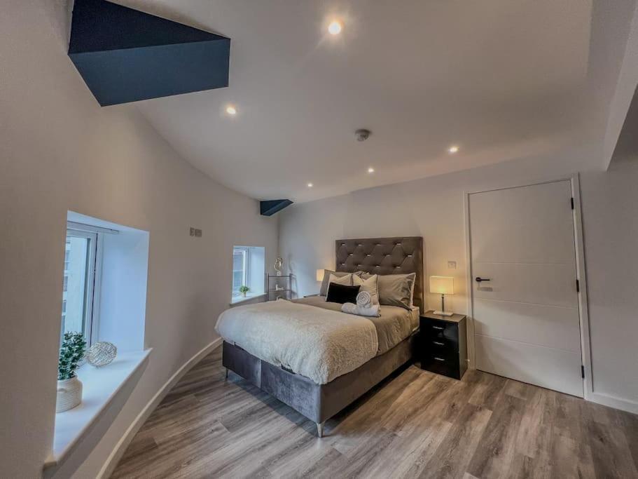 Orange Rentals-High Spec, Midnight Suite, Sleeps 4-Pets Welcome! リヴァプール エクステリア 写真