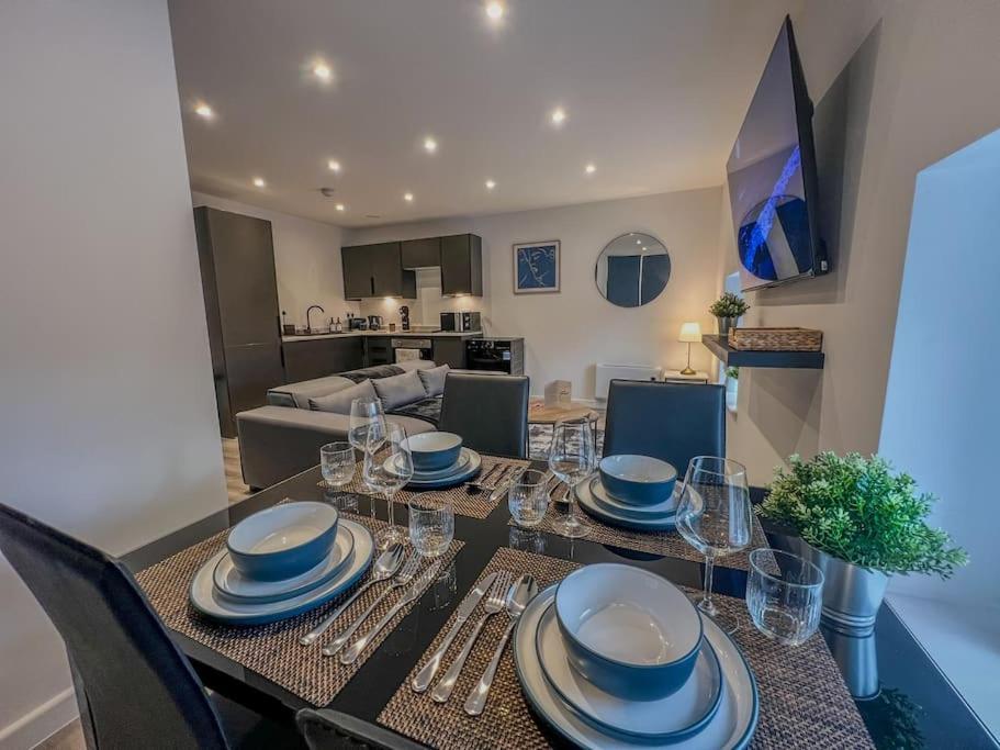 Orange Rentals-High Spec, Midnight Suite, Sleeps 4-Pets Welcome! リヴァプール エクステリア 写真