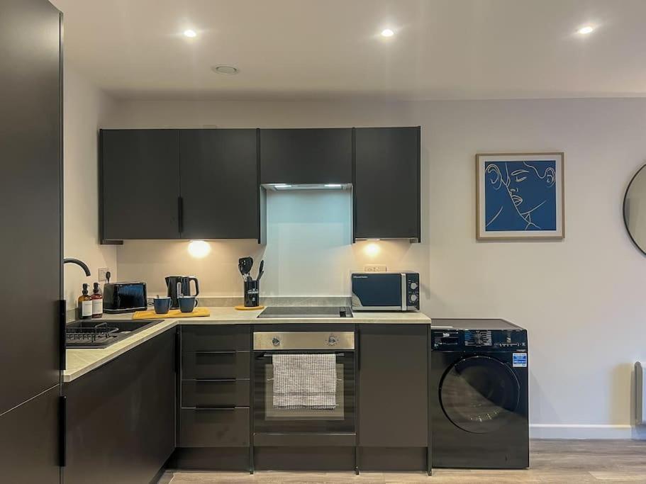Orange Rentals-High Spec, Midnight Suite, Sleeps 4-Pets Welcome! リヴァプール エクステリア 写真